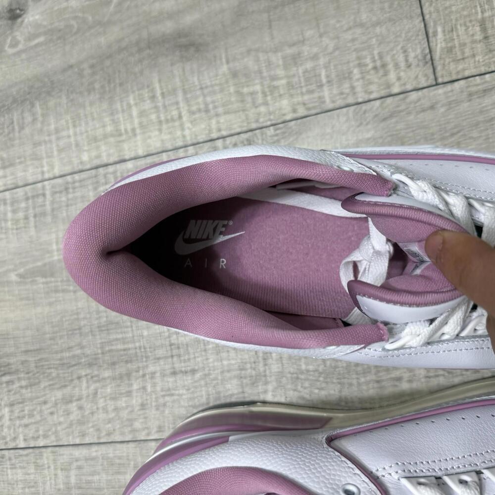 Sold - Picture 5 of 8